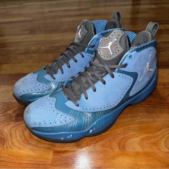 NIKE AIR JORDAN 2012 \